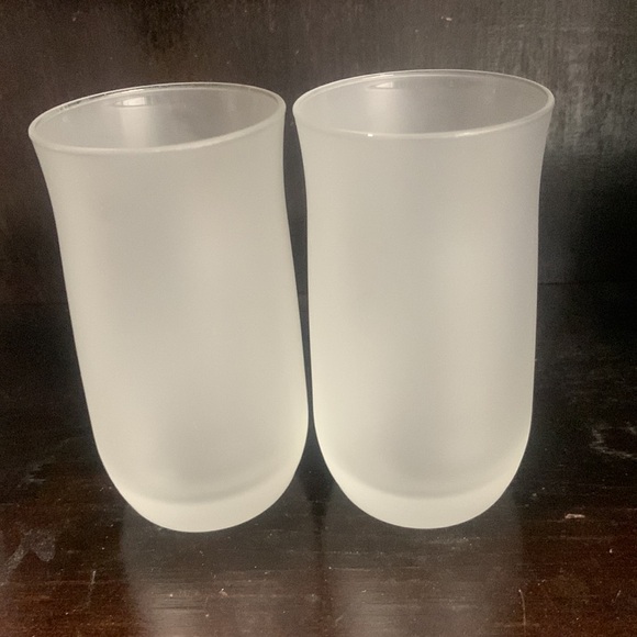 Two Remy Martin Glasses - Picture 2 of 2